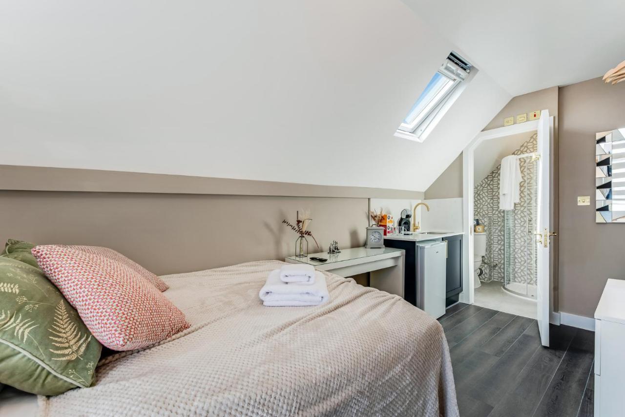 Elegant Studio - Perfect For Explorers Apartment London Luaran gambar