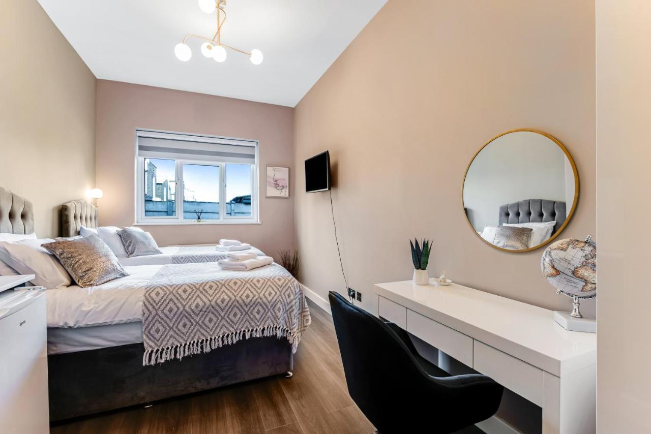 Elegant Studio - Perfect For Explorers Apartment London Luaran gambar