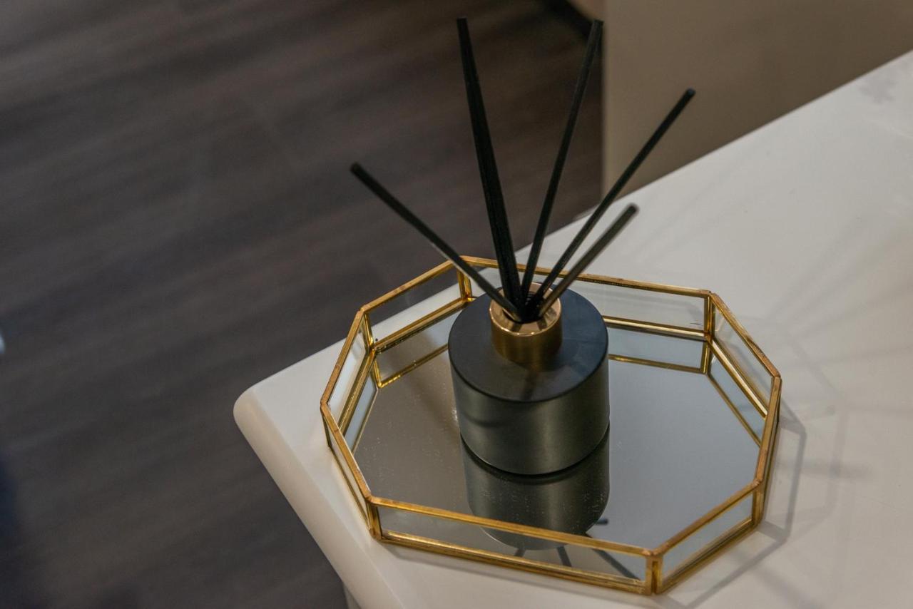 Elegant Studio - Perfect For Explorers Apartment London Luaran gambar