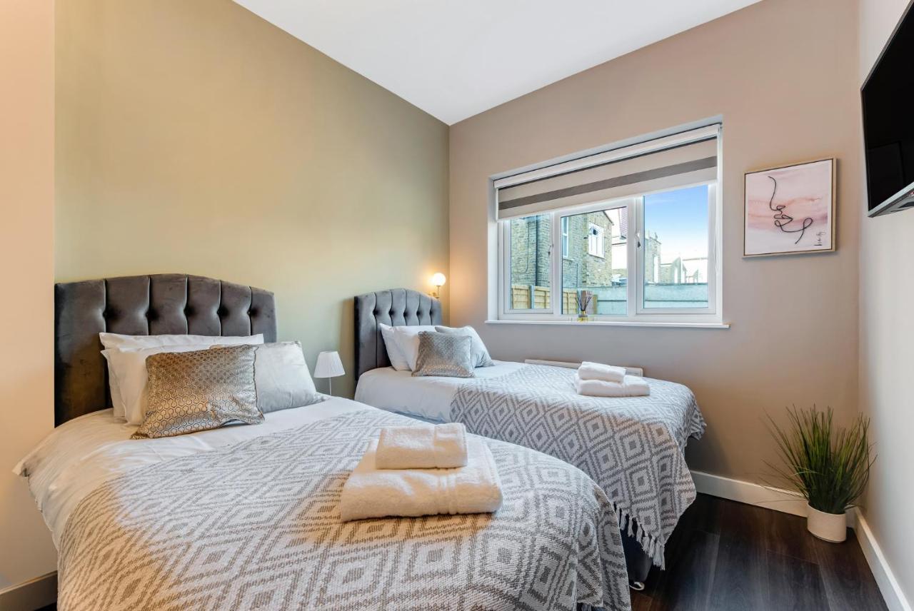Elegant Studio - Perfect For Explorers Apartment London Luaran gambar